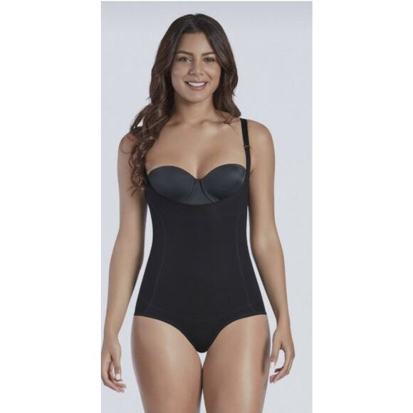Brand New Curveez Women's Size Large Ultra Shaping Hip Hugging Bodysuit Black - Picture 1 of 11